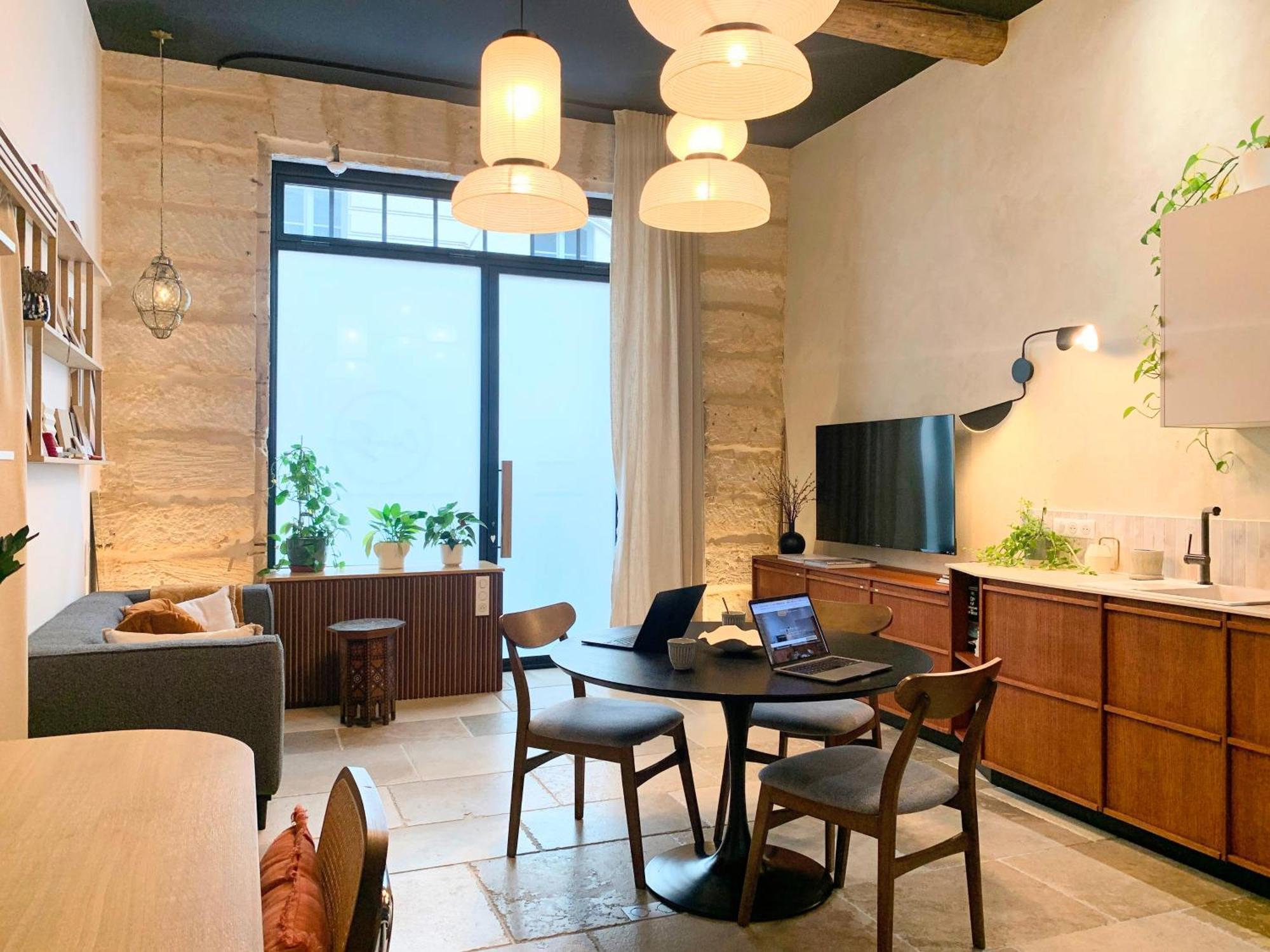 Home Chic Home - Les Suites De La Comedie Montpellier Exteriör bild